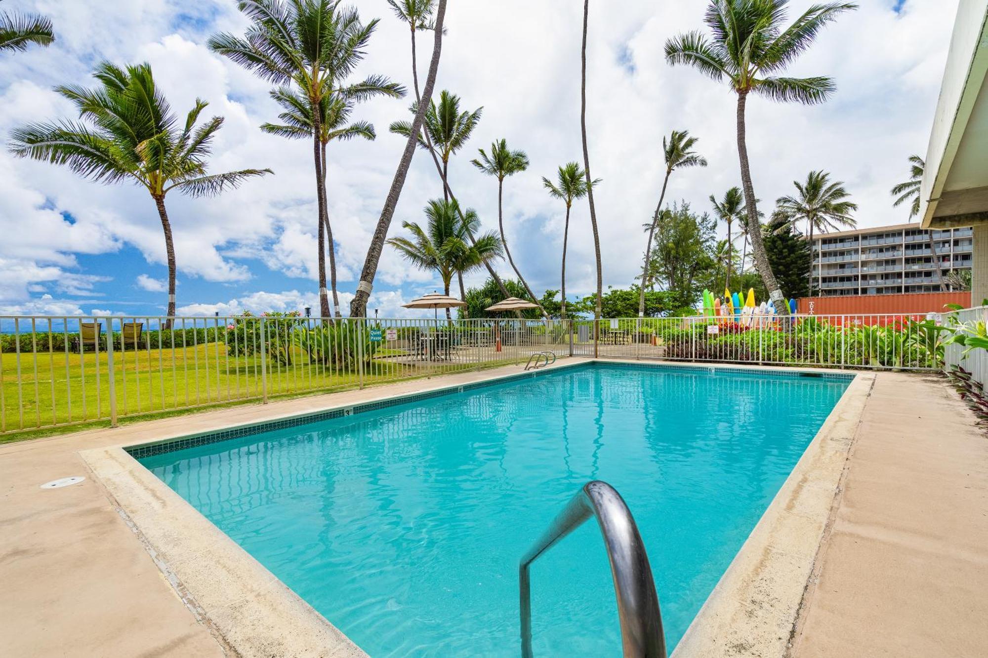Pats At Punalu'U Aparthotel Hau'ula Exteriör bild