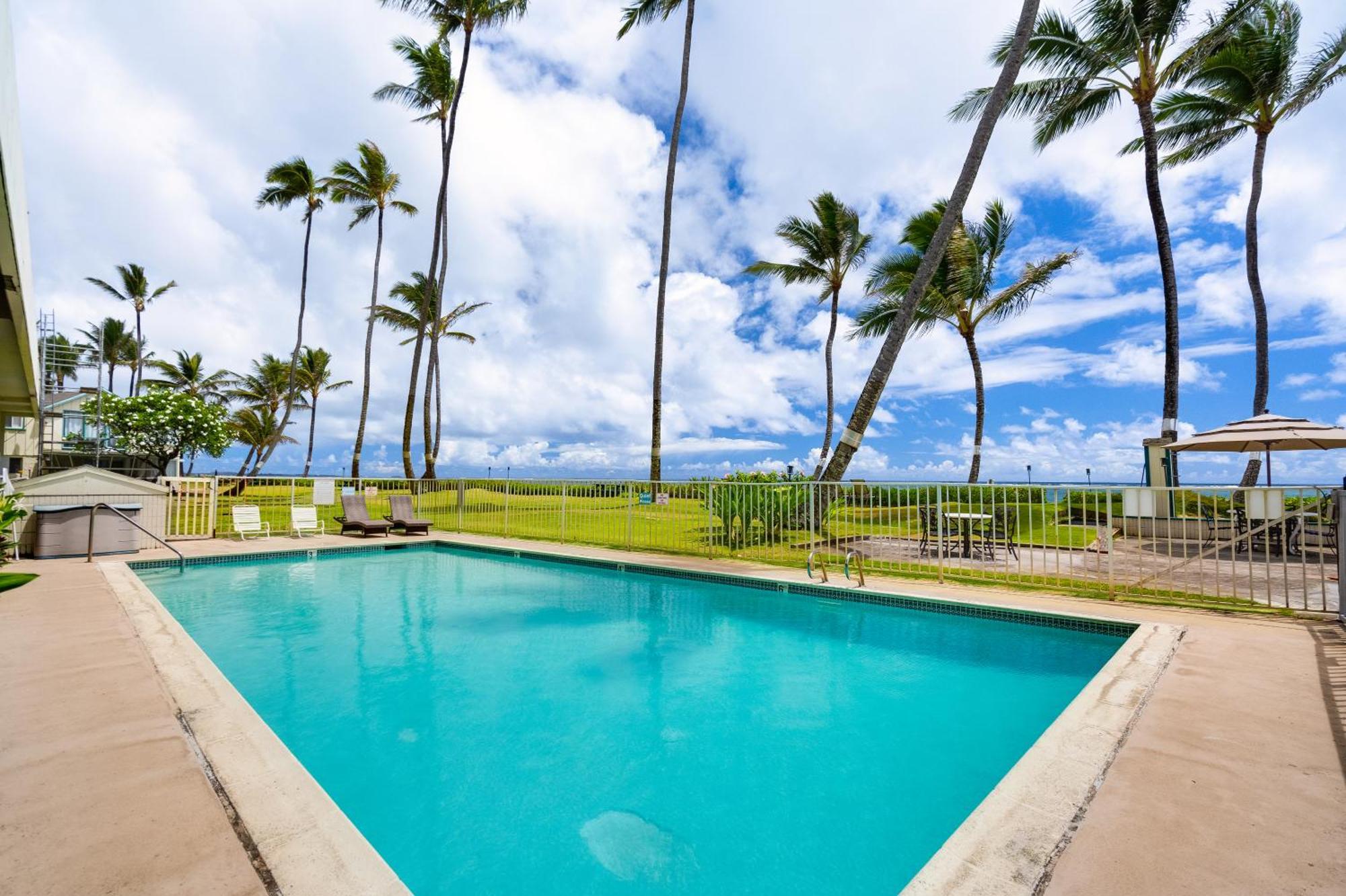 Pats At Punalu'U Aparthotel Hau'ula Exteriör bild